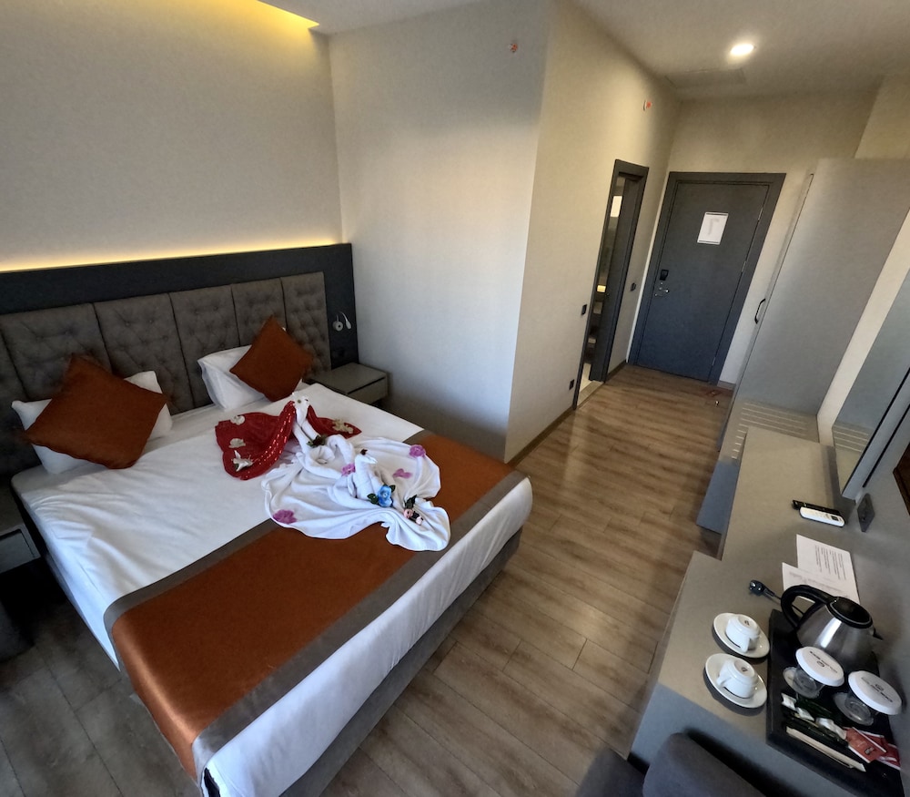 Side Golden Rock Hotel 16+ Adults Only — Hotel rooms in Side