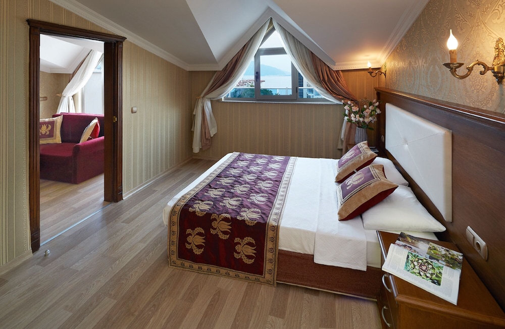 Emre Beach & Emre Hotel — Hotel rooms in Marmaris, Mugla