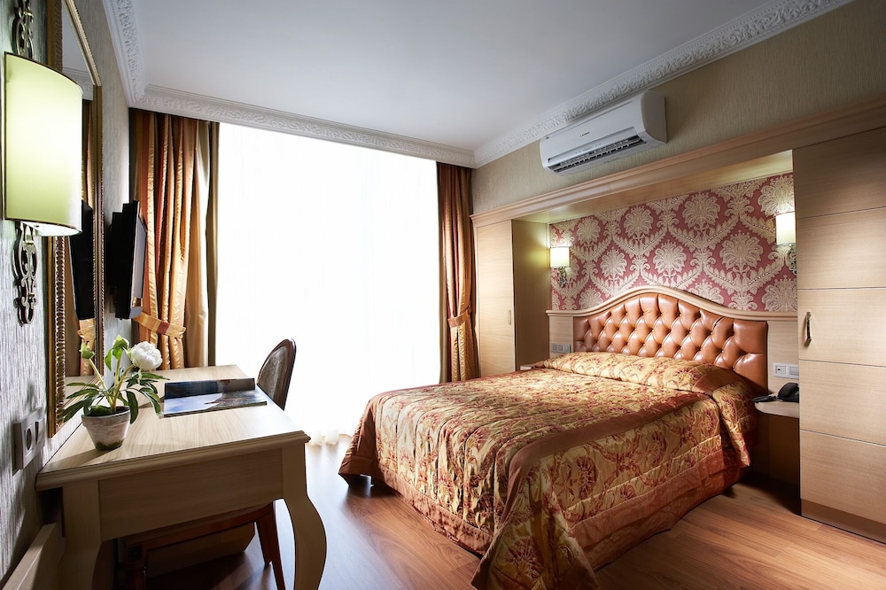 Emre Beach & Emre Hotel — Hotel rooms in Marmaris, Mugla