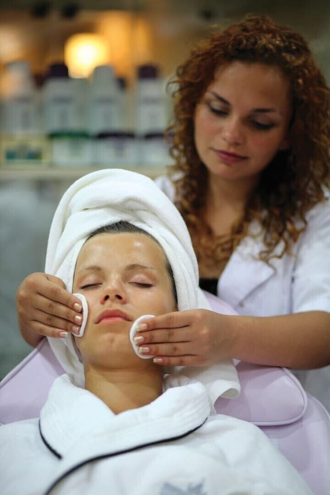 Idas Club Hotel — Spa in İçmeler, Mugla