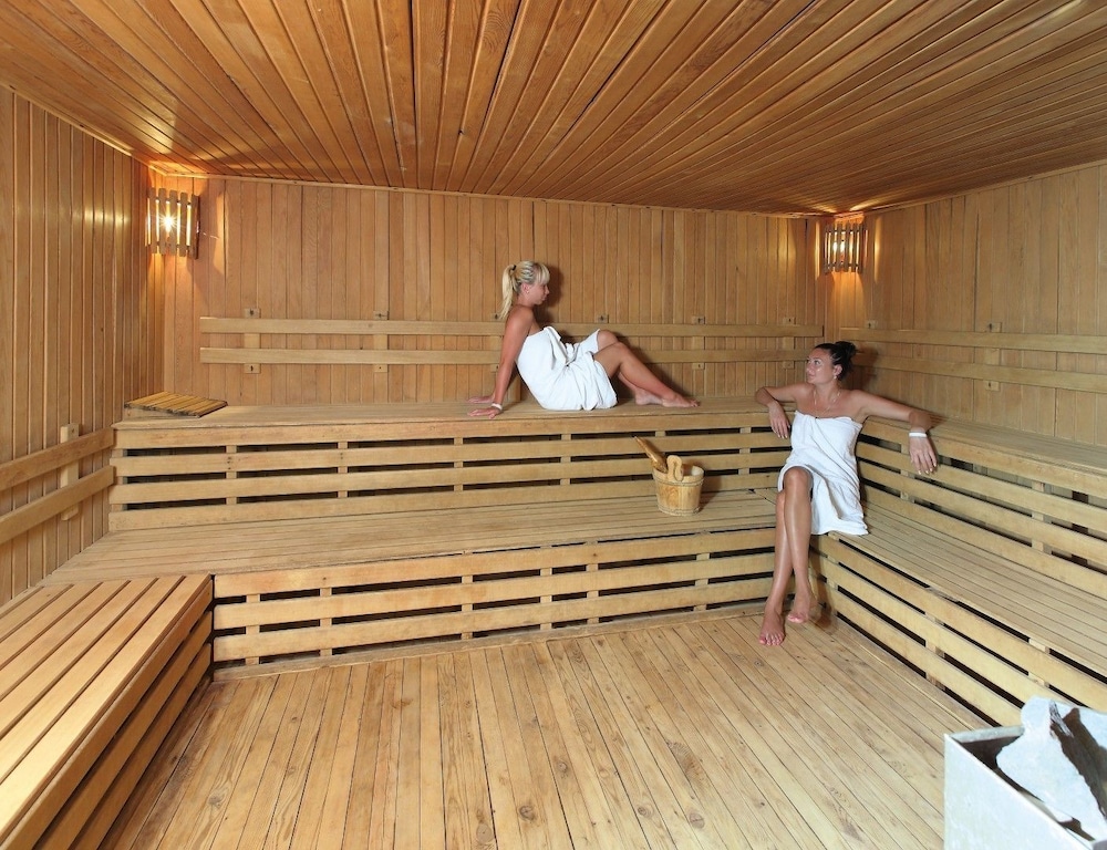 Idas Club Hotel — Spa in İçmeler, Mugla