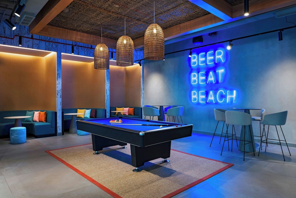 Aloft by Marriott Playa del Carmen — Restaurant & bars in Playa del Carmen, Quintana Roo