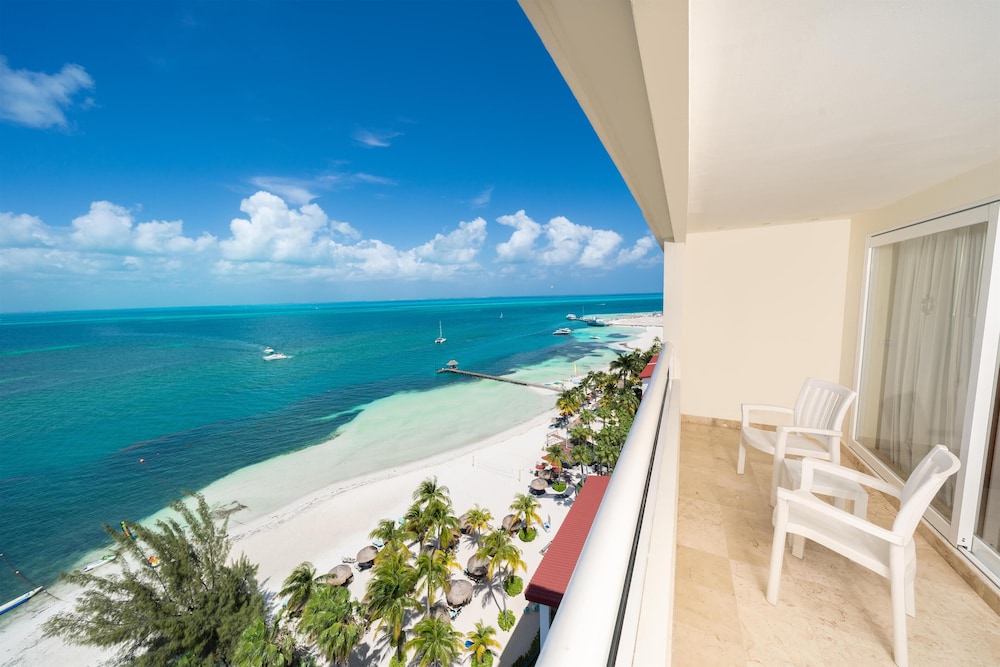 The Sens Cancun By Oasis — Beach in Cancun, Quintana Roo