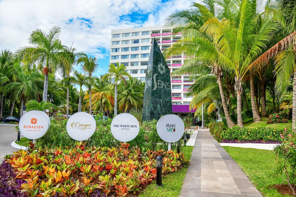 The Sens Cancun By Oasis — Hotel building in Cancun, Quintana Roo