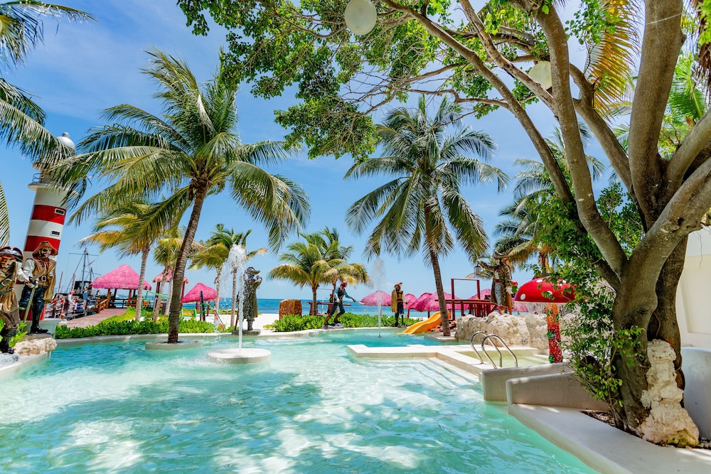 The Sens Cancun By Oasis — Attractions for children in Cancun, Quintana Roo