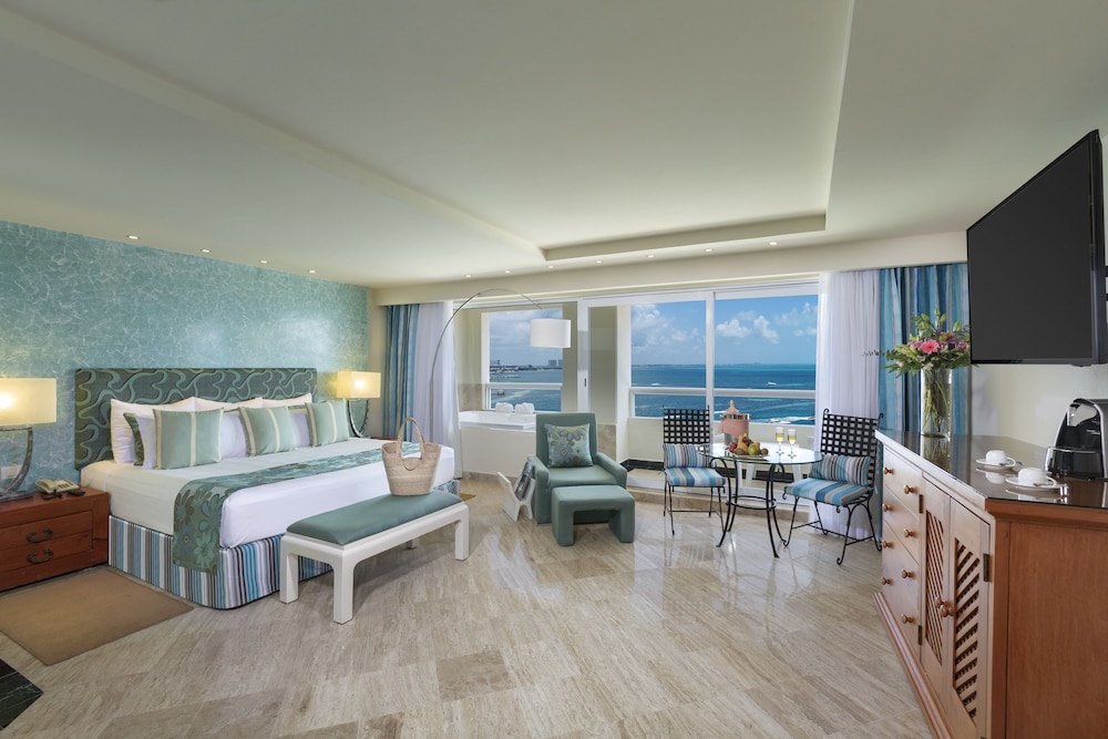 The Sens Cancun By Oasis — Hotel rooms in Cancun, Quintana Roo