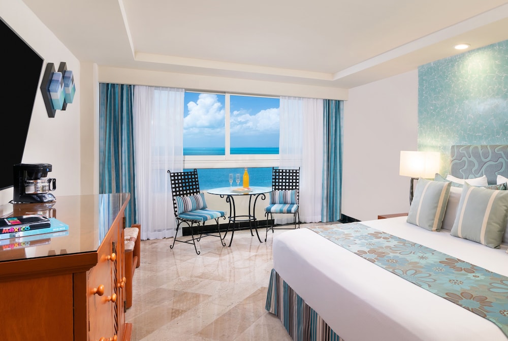 The Sens Cancun By Oasis — Hotel rooms in Cancun, Quintana Roo