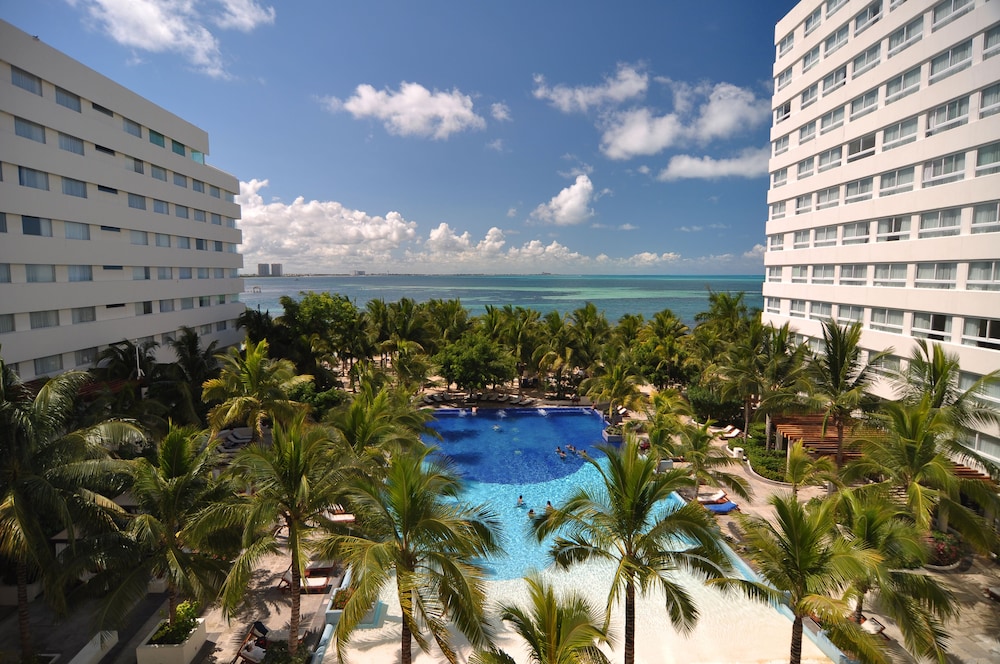 The Sens Cancun By Oasis — Main photo in Cancun, Quintana Roo