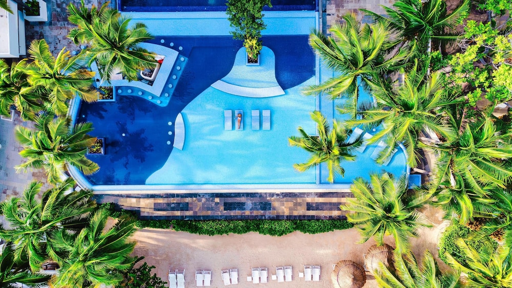 The Sens Cancun By Oasis — Swimming pool in Cancun, Quintana Roo
