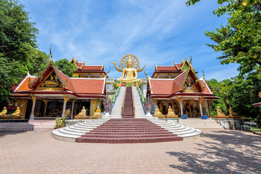 Holiday Inn Resort Samui Bophut Beach by IHG — Attractions in the area in Bo Phut, Surat Thani