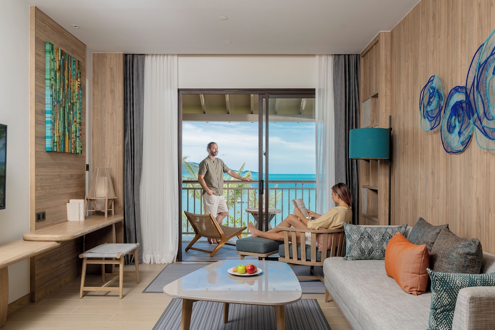 Holiday Inn Resort Samui Bophut Beach by IHG — Hotel rooms in Bo Phut, Surat Thani