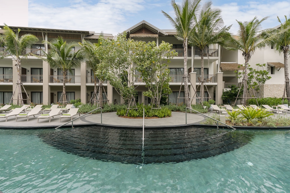 Holiday Inn Resort Samui Bophut Beach by IHG — Swimming pool in Bo Phut, Surat Thani