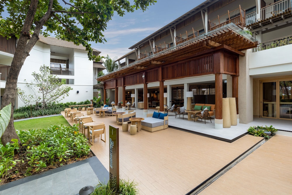 Holiday Inn Resort Samui Bophut Beach by IHG — Restaurant & bars in Bo Phut, Surat Thani