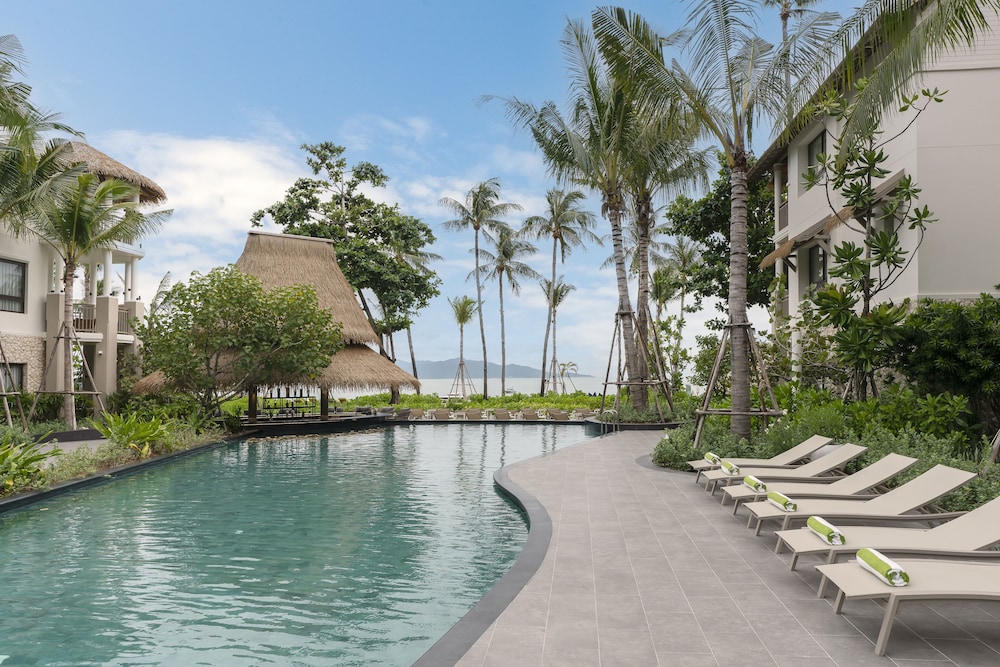 Holiday Inn Resort Samui Bophut Beach by IHG — Swimming pool in Bo Phut, Surat Thani