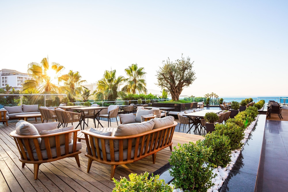Selene Beach & Spa Hotel — Restaurant & bars in Alanya