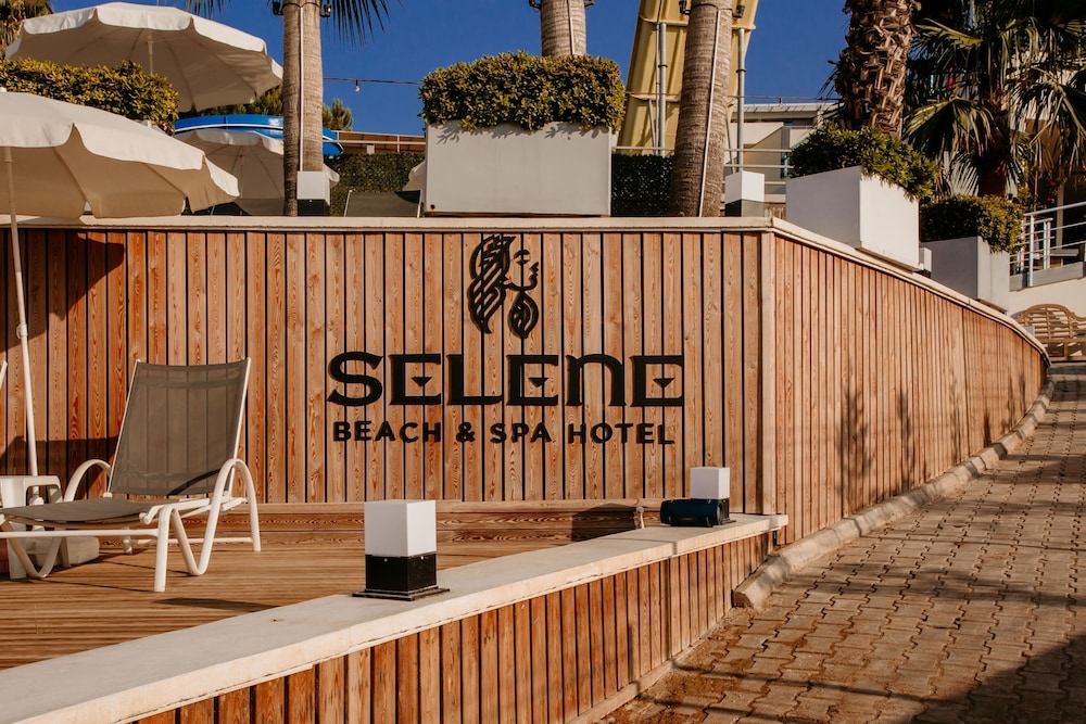 Selene Beach & Spa Hotel — Hotel building in Alanya