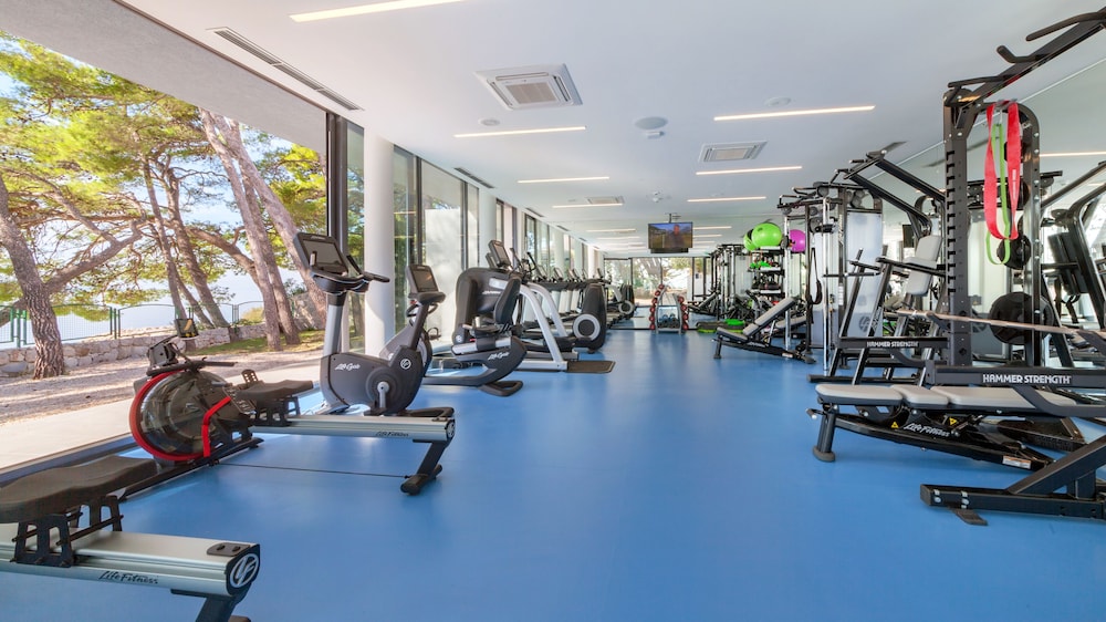 Bluesun Mala Berulia — Sports & recreation in Brela, Split-Dalmatia