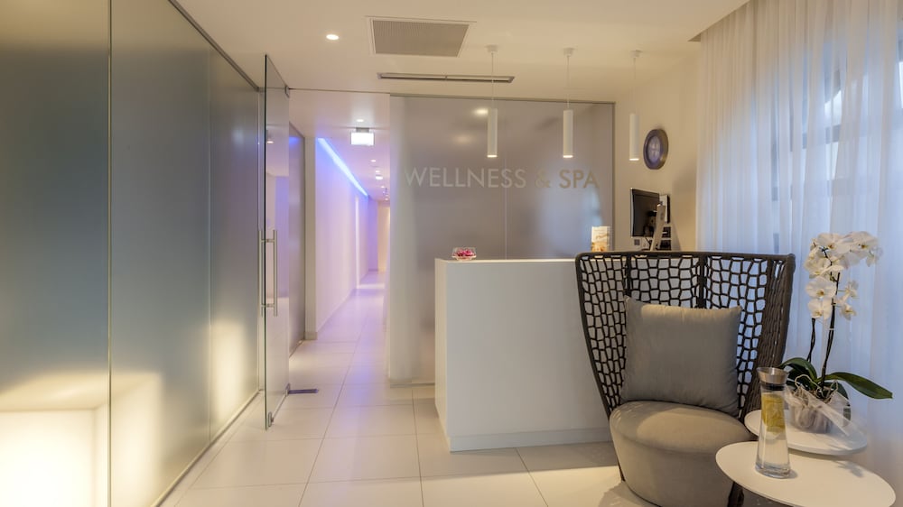 Bluesun Mala Berulia — Spa in Brela, Split-Dalmatia