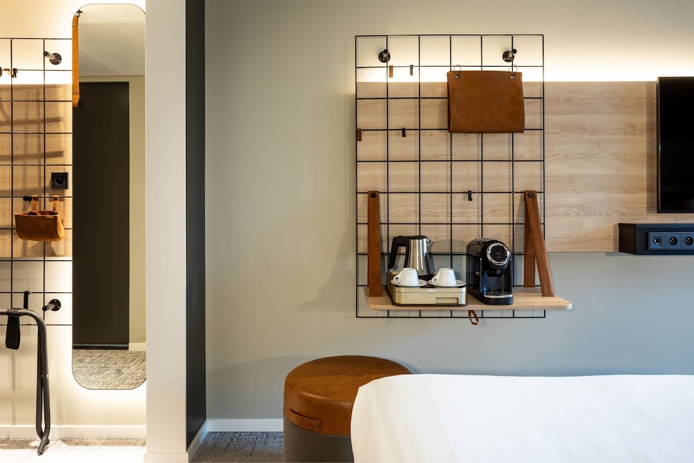 Moxy Paris Val D’Europe — Hotel rooms in Disneyland Paris, Ile-de-France