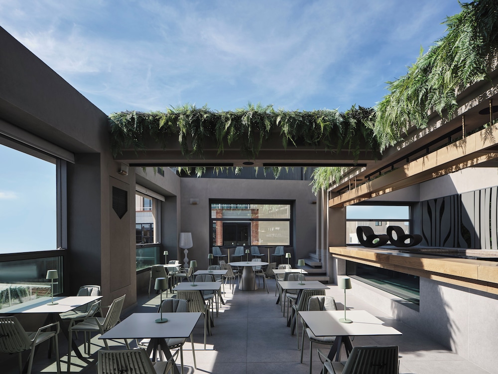 The Chania Hotel Crete, Vignette Collection by IHG — Restaurant & bars in Chania