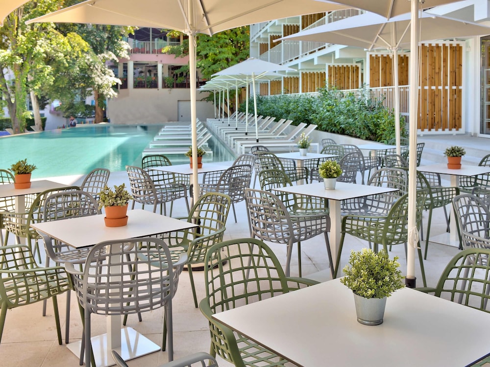 ibis Styles Golden Sands Roomer Hotel — Restaurant & bars in Golden Sands, Varna Region