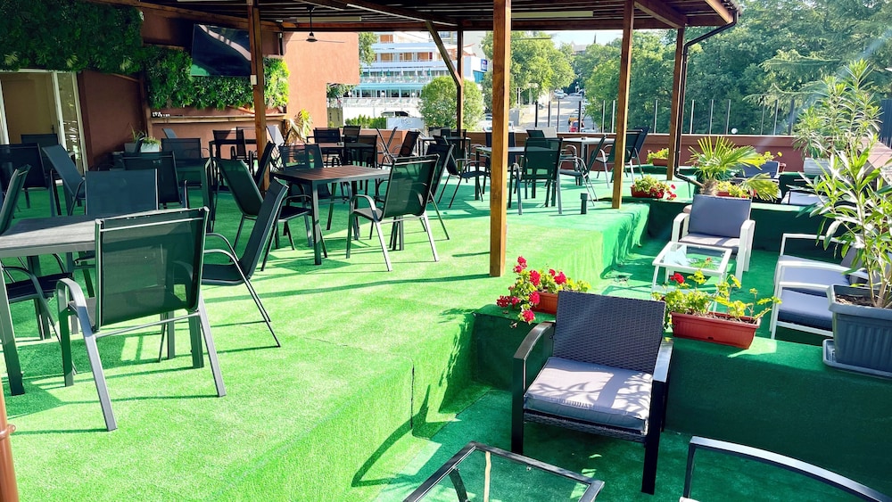 BSA Gradina Hotel All Inclusive — Restaurant & bars in Golden Sands, Varna Region