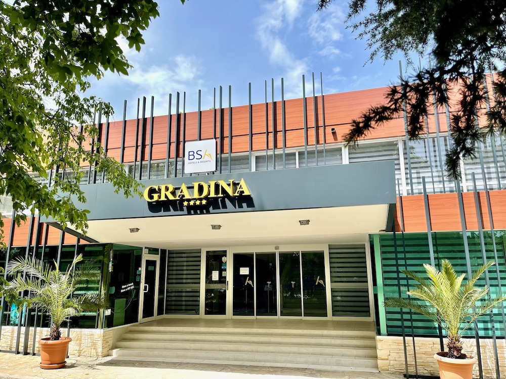 BSA Gradina Hotel All Inclusive — Hotel building in Golden Sands, Varna Region