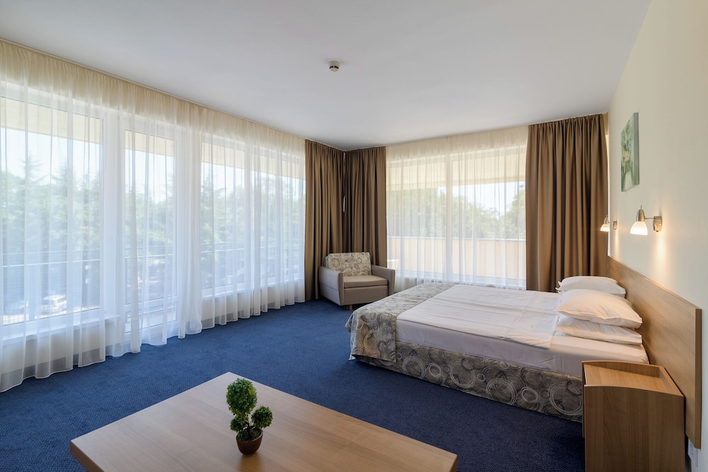 BSA Gradina Hotel All Inclusive — Hotel rooms in Golden Sands, Varna Region