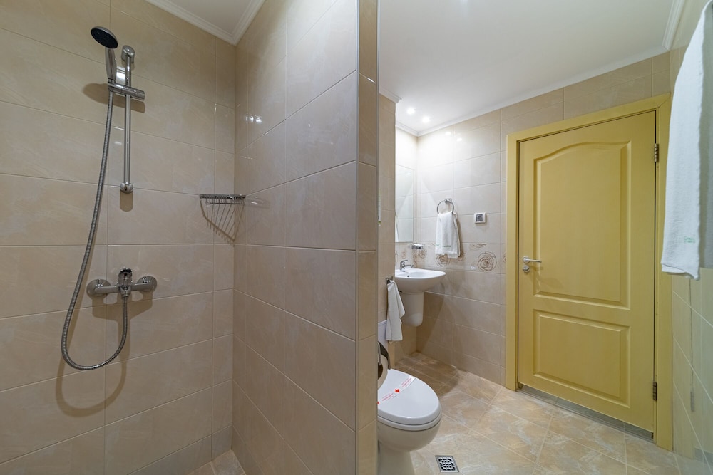 BSA Gradina Hotel All Inclusive — Hotel rooms in Golden Sands, Varna Region