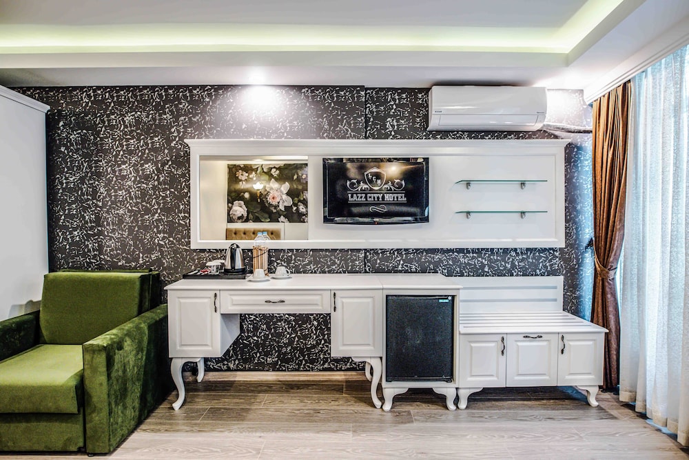 Lazz City Hotel — Hotel rooms in Istanbul, Istanbul