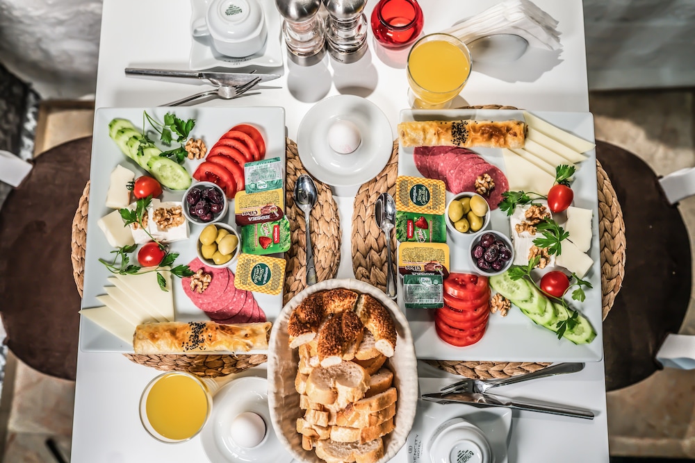 Lazz City Hotel — Restaurant & bars in Istanbul, Istanbul