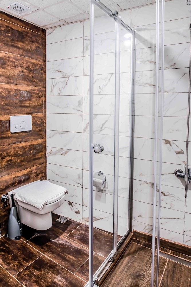 Lazz City Hotel — Hotel rooms in Istanbul, Istanbul