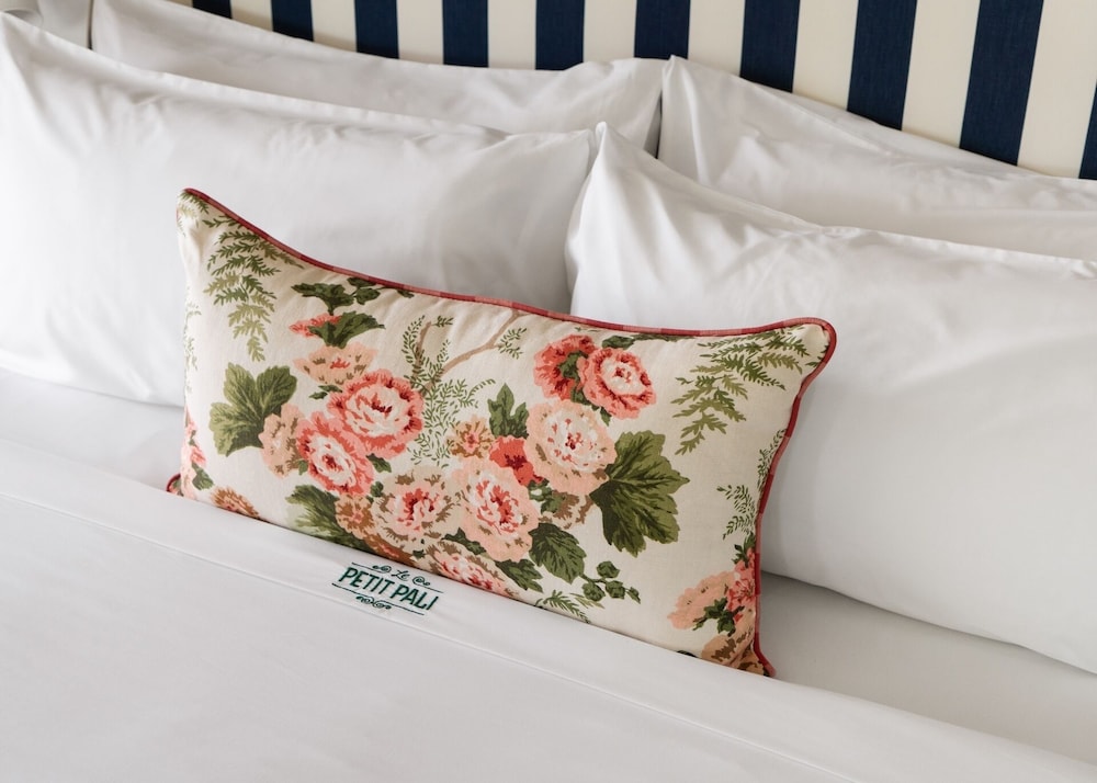 Le Petit Pali Laguna Beach — Hotel rooms in Laguna Beach, California