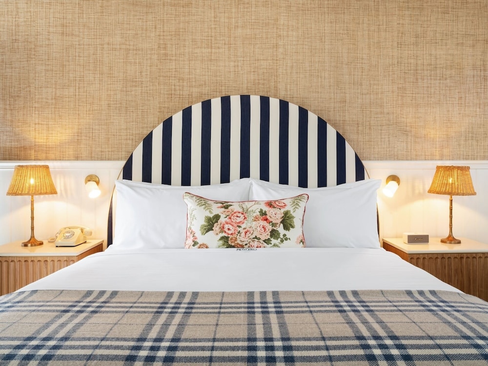 Le Petit Pali Laguna Beach — Hotel rooms in Laguna Beach, California
