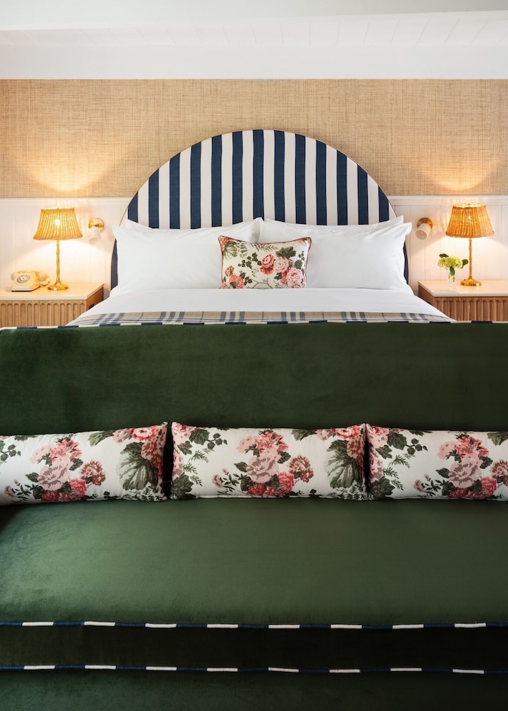 Le Petit Pali Laguna Beach — Hotel rooms in Laguna Beach, California