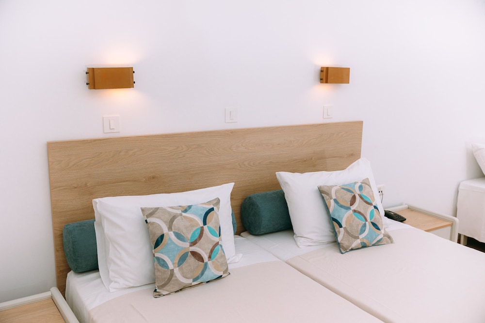 Santa Marina Unique Hotel — Hotel rooms in Ammoudara (Agios Nikolaos)