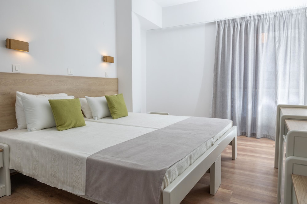 Santa Marina Unique Hotel — Hotel rooms in Ammoudara (Agios Nikolaos)