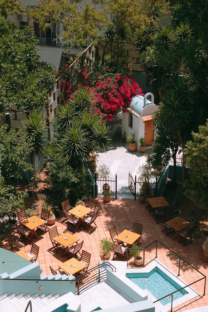 Santa Marina Unique Hotel — Restaurant & bars in Ammoudara (Agios Nikolaos)