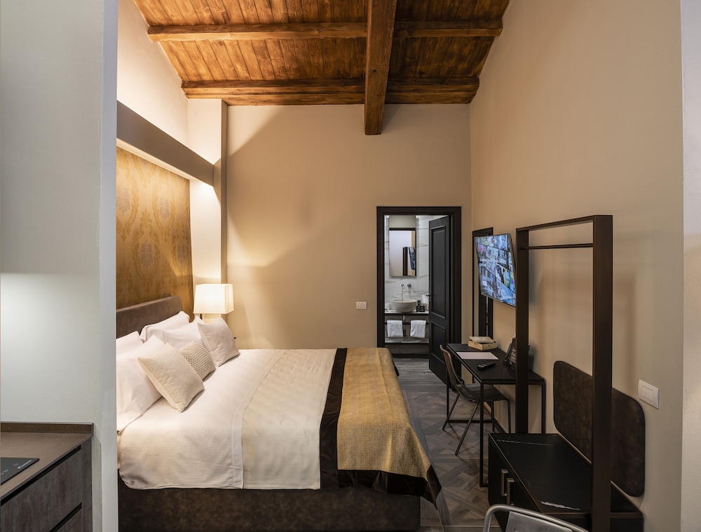 Corte Guelfa — Hotel rooms in Florence, Tuscany