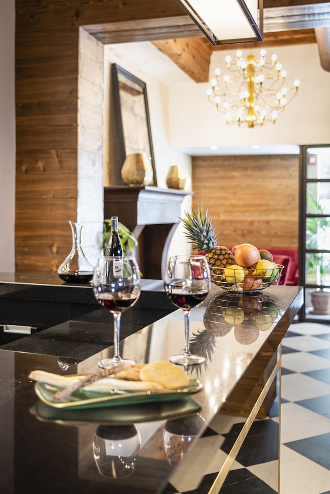 Corte Guelfa — Restaurant & bars in Florence, Tuscany
