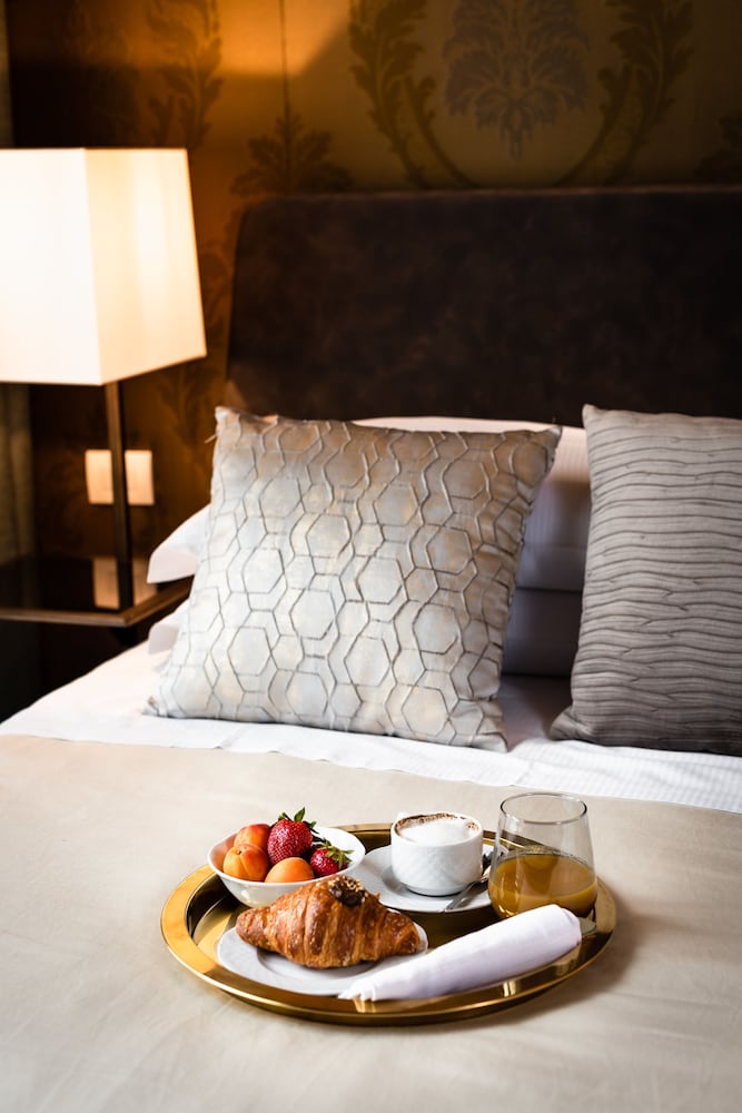 Corte Guelfa — Hotel rooms in Florence, Tuscany