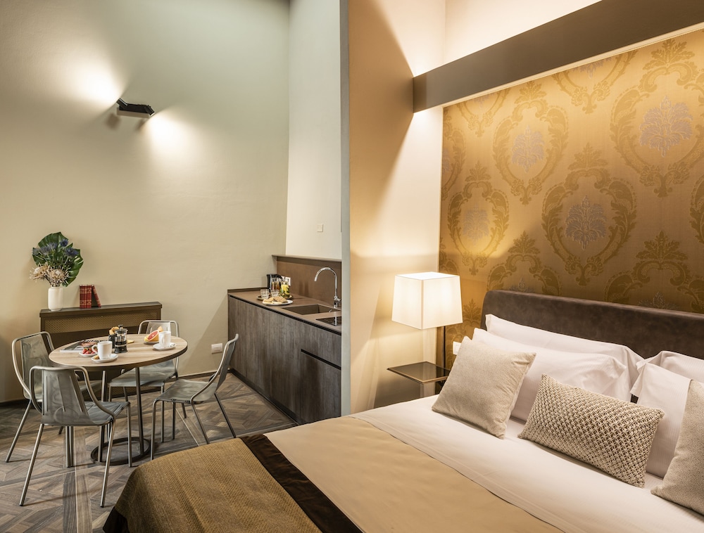 Corte Guelfa — Hotel rooms in Florence, Tuscany