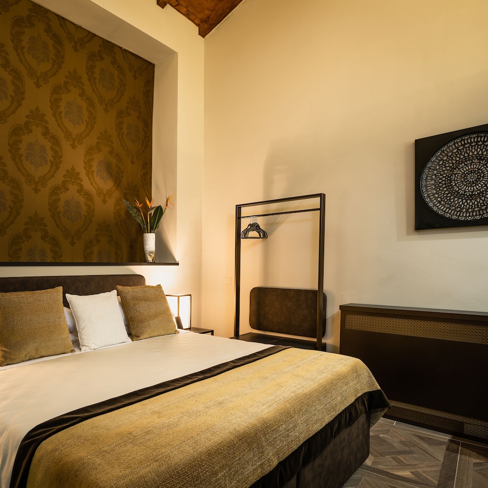 Corte Guelfa — Hotel rooms in Florence, Tuscany