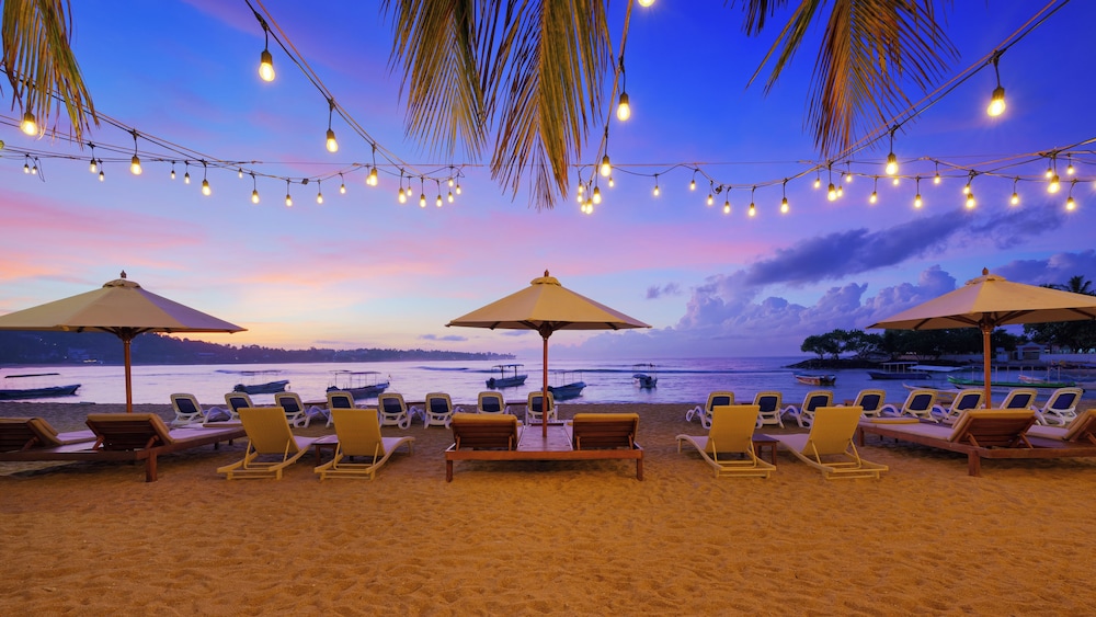 Araliya Beach Resort & Spa Unawatuna- Where you meet the sea all year — Beach in Unawatuna, Southern Province
