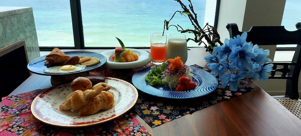 Granbell Hotel Colombo — Restaurant & bars in Colombo, Western Province