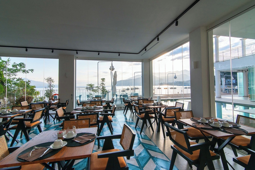 Admiral Hotel — Restaurant & bars in Sorrento, Campania