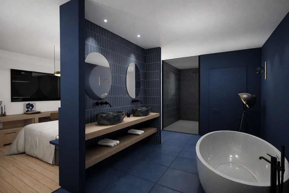Admiral Hotel — Hotel rooms in Sorrento, Campania