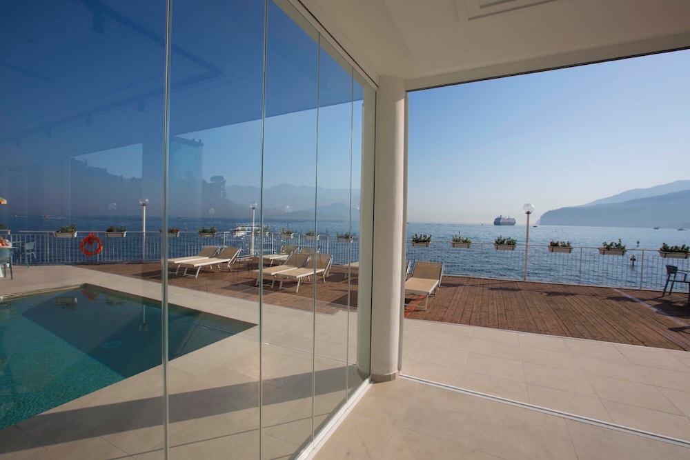 Admiral Hotel — Swimming pool in Sorrento, Campania