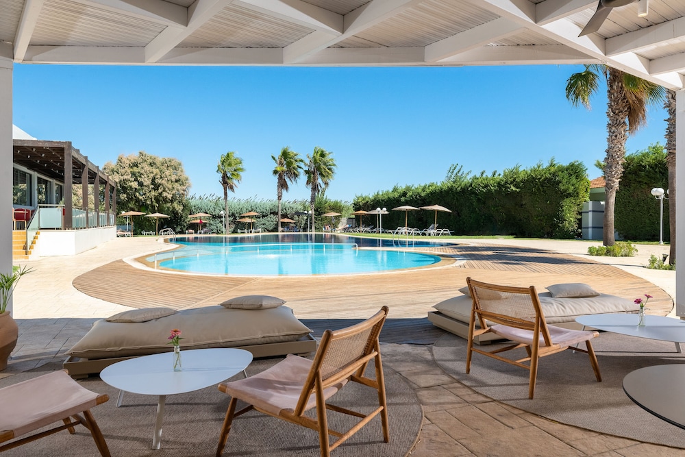 AFANDOU BAY SUITES HOTEL - zdjęcie 3