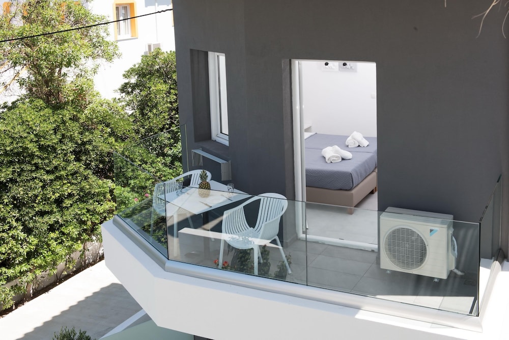 Dimamiel Malia Inn — Hotel rooms in Malia